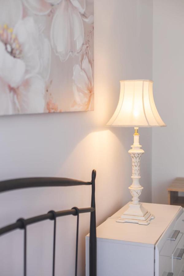 Strawberry Apartment Split Luaran gambar